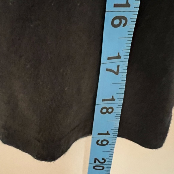 Hollister dragon black T-shirt size Large - Picture 4 of 5